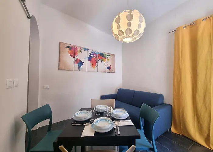 Victoria's Urban Nest *